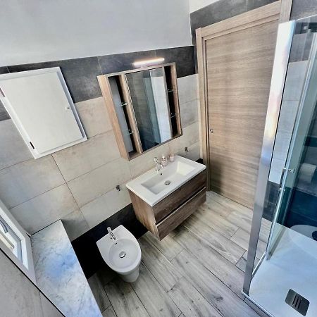 Incredibile Appartamento Fronte Mole Turin Exteriör bild